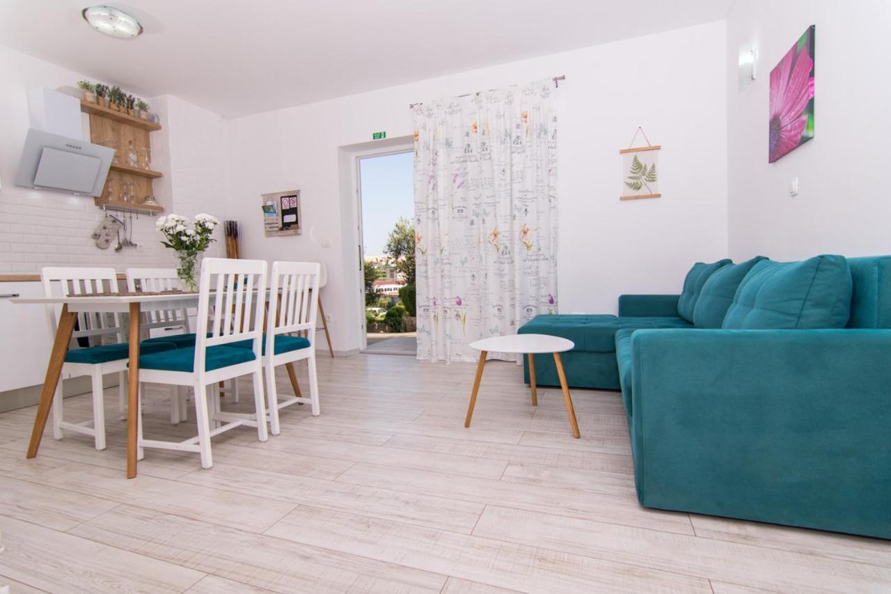 Apartman Sun Solin Lejlighed Eksteriør billede